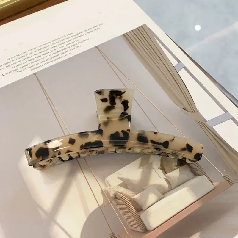 

Simple Acetate Hair Claws Floral Camouflage Leopard Print Hairpins Large Size Geometric Hair Clamp Grab Elegant Women Headwear