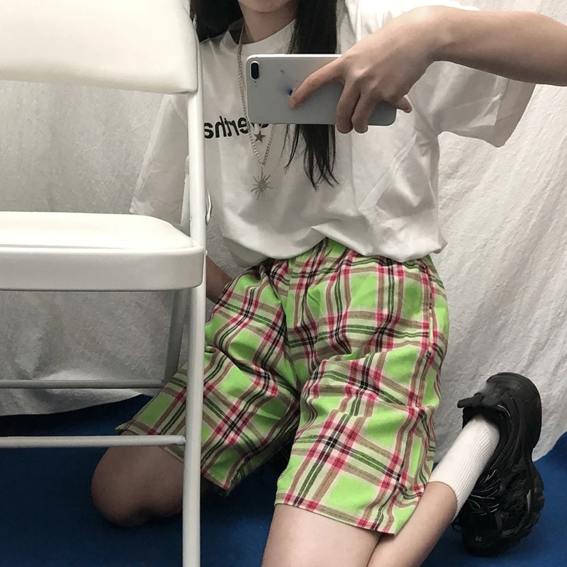 Женские клетчатые шорты до колена с высокой талией и широкими штанинами в стиле