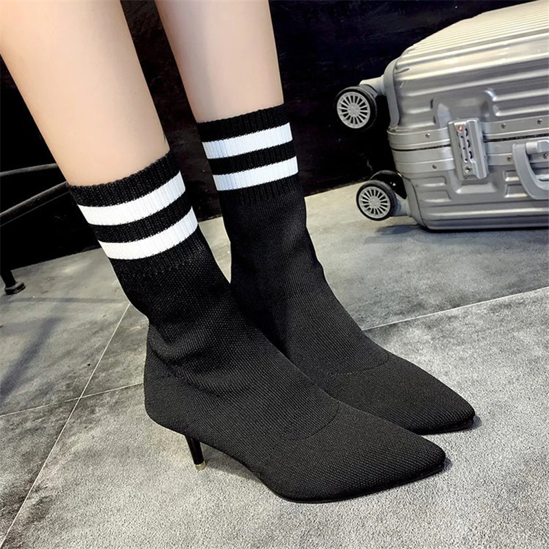 2019 г. Стильные ботинки с острым носком вязаные эластичные женские сапоги на