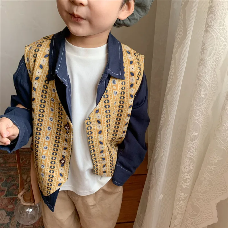 

2021 New Autumn Baby Boys Vest Coat Korean Style Fashion Sleeveless Tops Coats Pockets Toddlers Kids Children Waistcoats