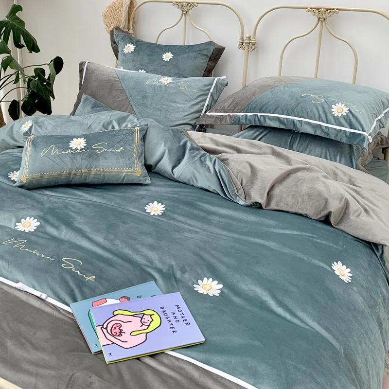 Бархатный осенне-зимний теплый комплект постельного белья 4 шт. фланелевый