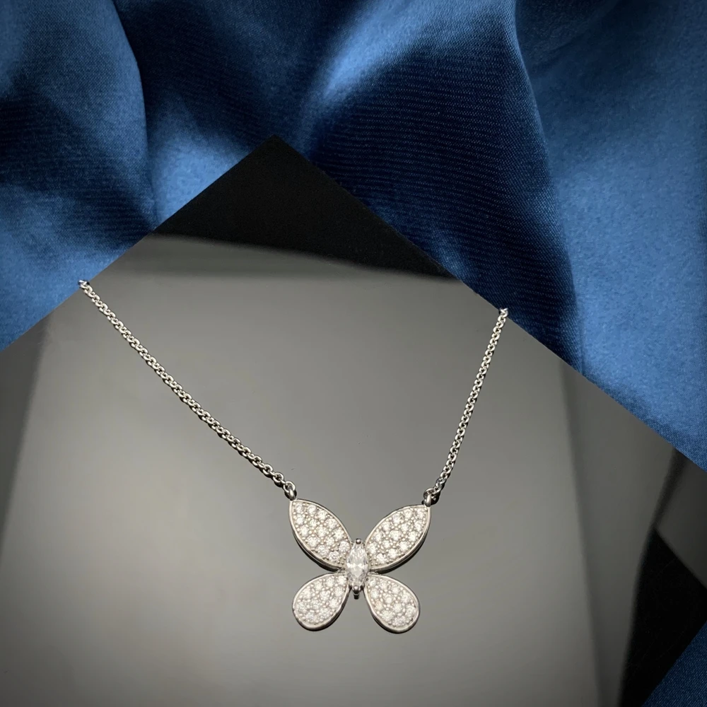 

Wong Rain, 925 , , Moissanite