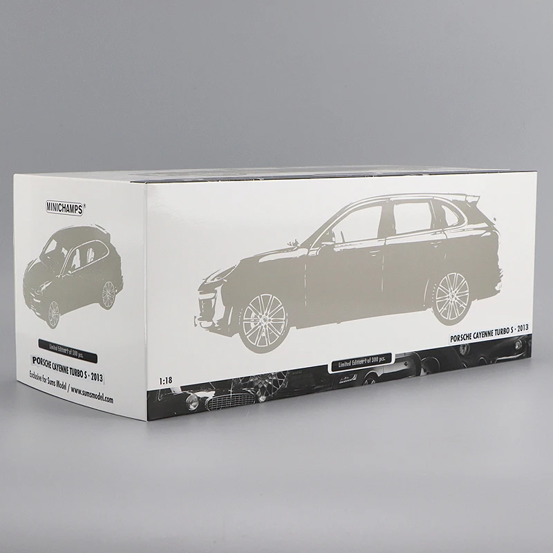 

1:18 Diecast Model for Minichamps Cayenne Turbo S 2017 Black (Paint defect) SUV Alloy Toy Car Miniature Collection