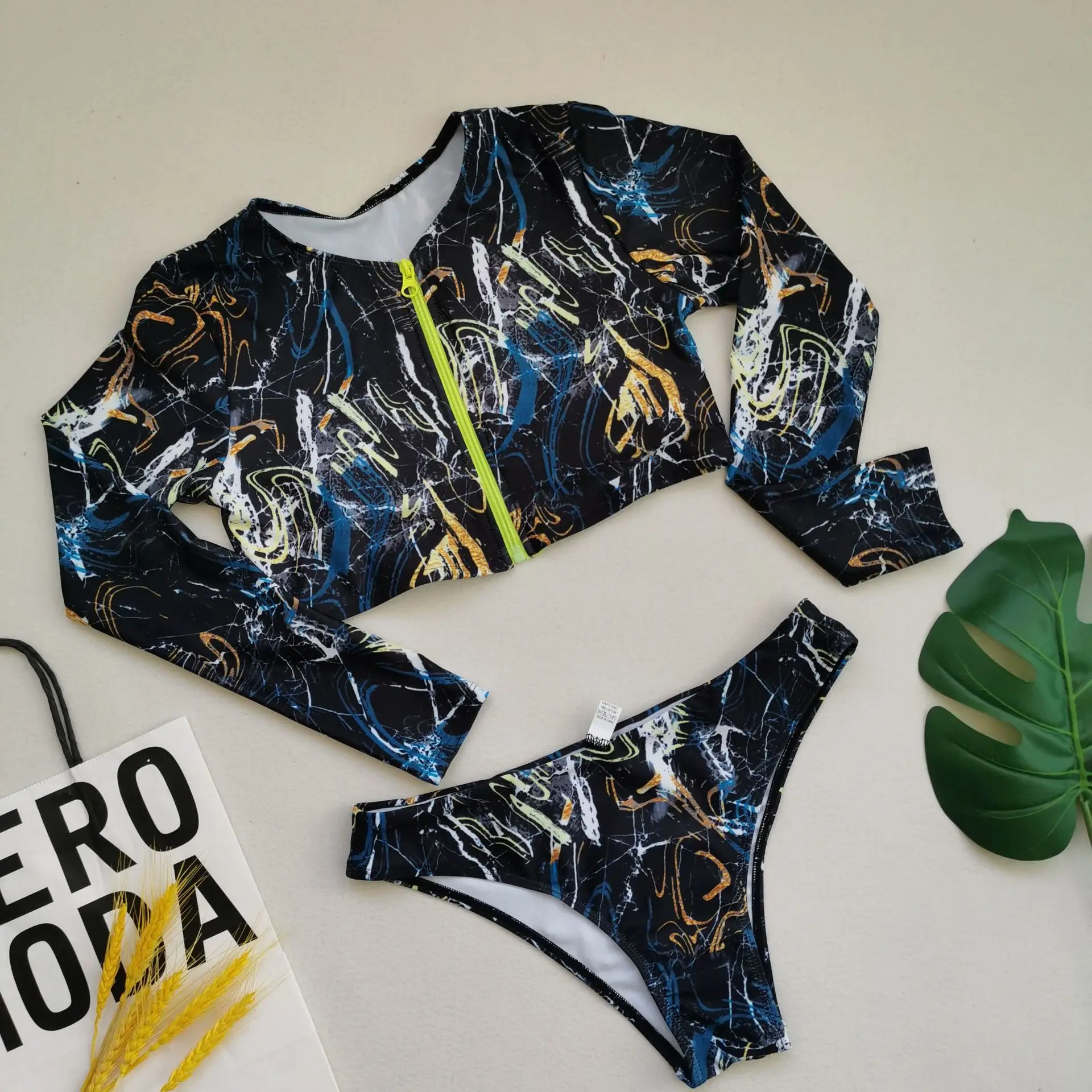 

2021 Swimwear High Waisted Two Piece Plus Size Large Size Plus Fat Printed Swimsuit Women Long Sleeve Bikini Beach Bathing Suit