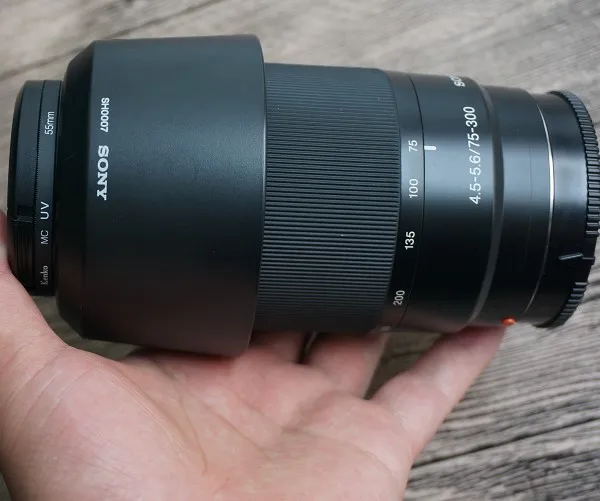 Бывший в употреблении Sony 75-300 мм f/4 5-5 6 компактный Супер телефото зум-объектив для