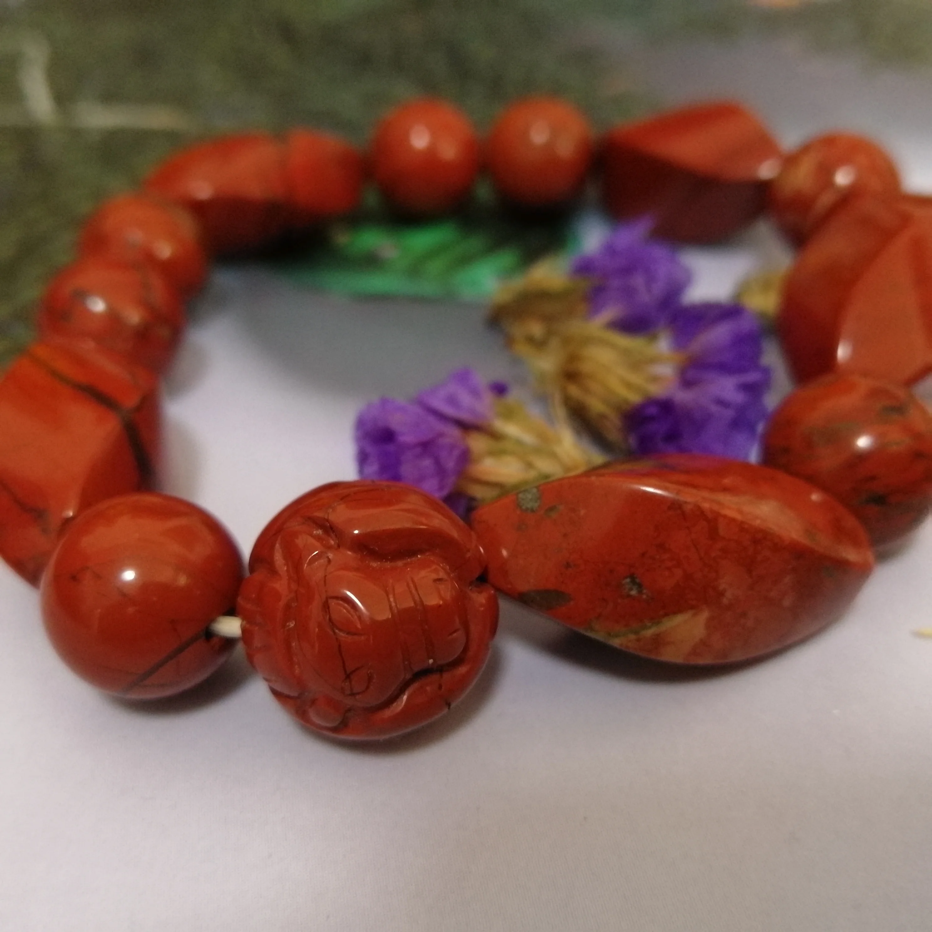 

natural red jasper stones and crystals high quality jewelry for lady gift