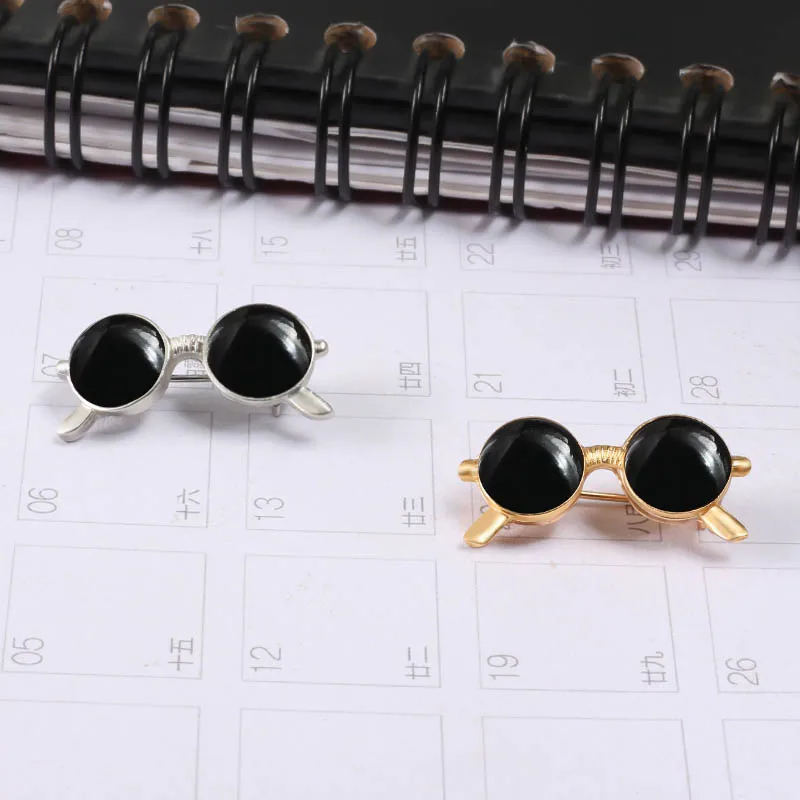 2~3pcs/set Brooches Fox Glasses Horse Flower Shoe Cartoons Badges Pins Enamel Button Pin Denim Jackets Fashion Jewelry for Kids - купить по