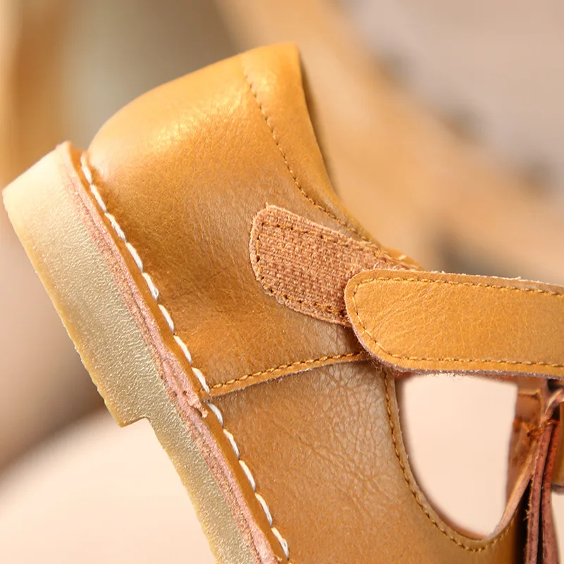 Весенняя детская обувь с кисточками Брендовая перфорацией типа броги Черная