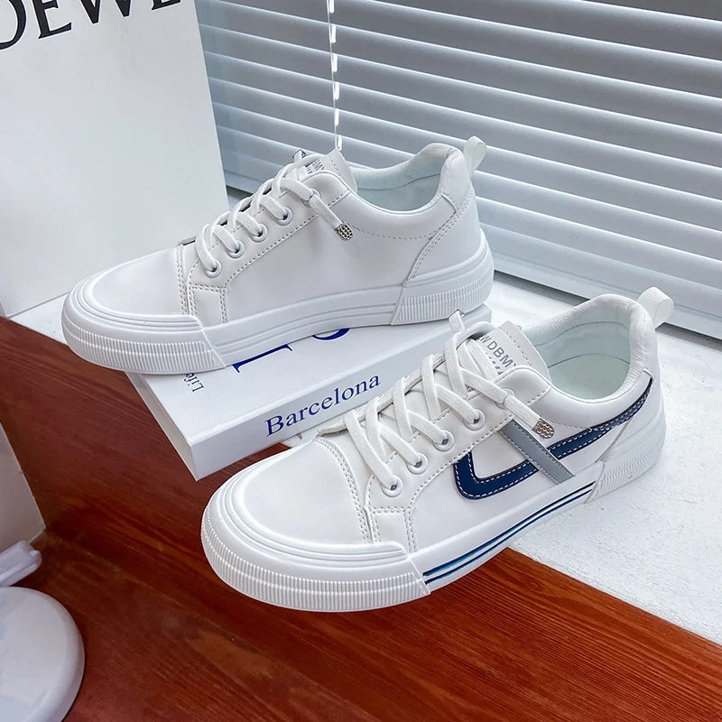 

Autumn 2021 new Korean Xiaobai shoes women's fashion student leisure muffin running board shoes women's Street Photo