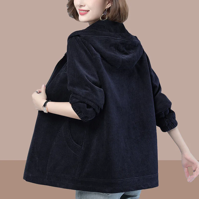 Женская вельветовая куртка с капюшоном