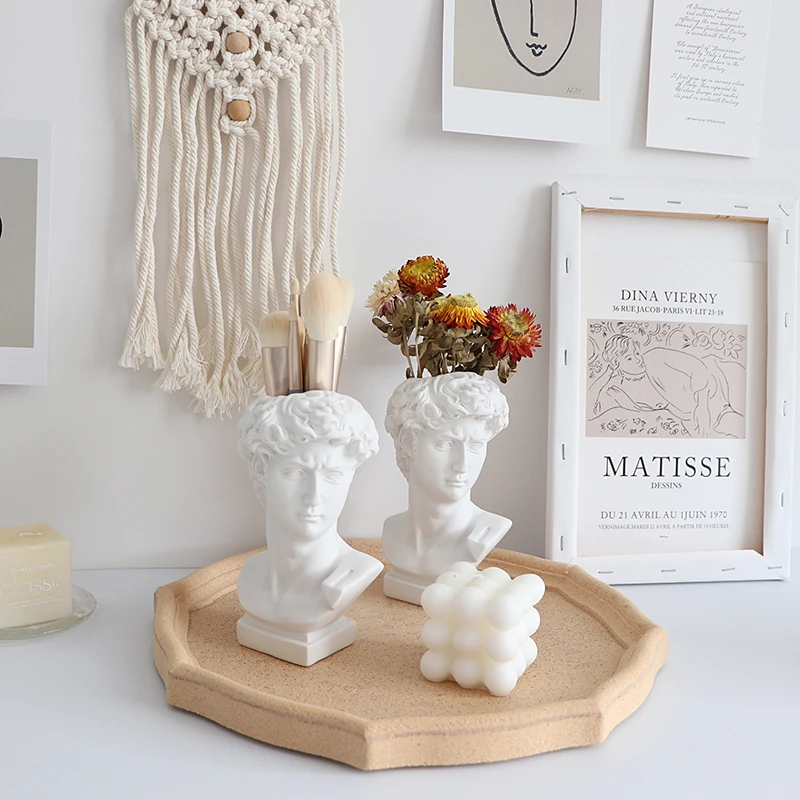 

Ins David Makeup Brush Bucket Beauty Brush Desktop Storage Box Student Penholder Vase Decoration Ornament Pen Holder Vase