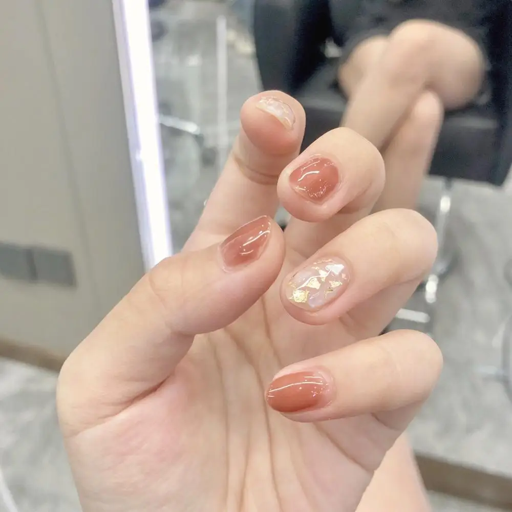 

Ins cream milk tea pure color with gold foil decoration 3d fake nails Bride false nails cute lady full nail tips