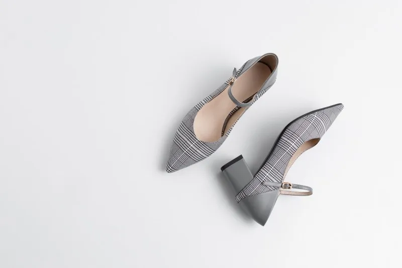 Туфли-лодочки женские на высоком каблуке заостренный носок квадратный обувь