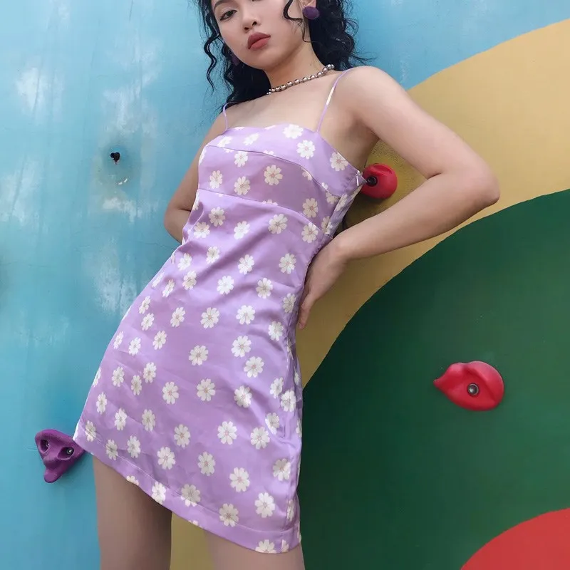 2020 женское сексуальное короткое платье на тонких бретелях повседневное