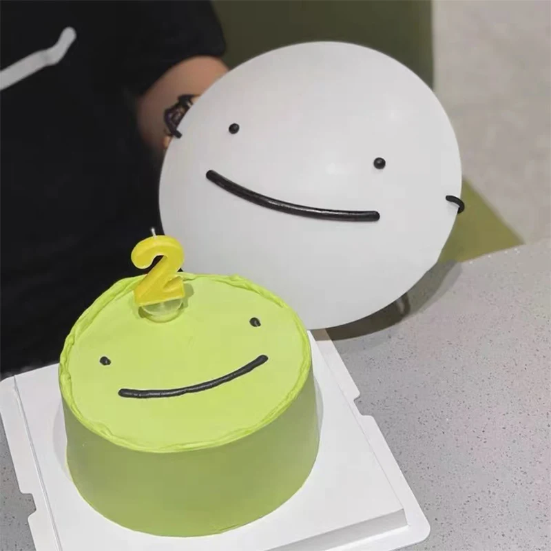 Маски на Хэллоуин мечты косплей маски Мультяшные аниме белые с улыбкой шлем