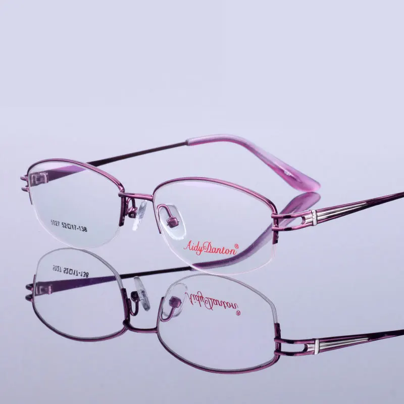 Высококачественные пресбиопические очки для женщин можно собрать среднюю