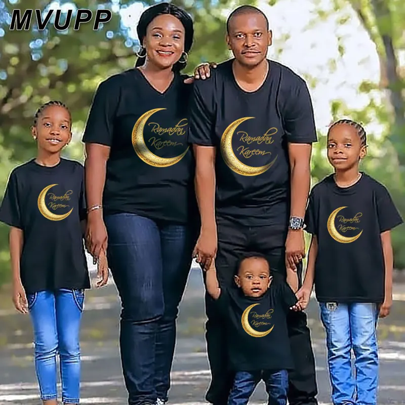 Летняя футболка для всей семьи Одежда мамы и меня Футболки с коротким рукавом