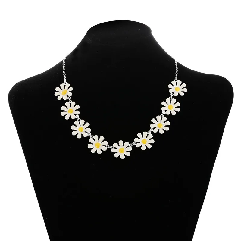 

European and American Punk Style Ancient Egypt Alloy Cross Medal Choker Necklace Pendant Necklace Jewelry Gift