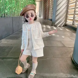 Модный комплект одежды для маленьких девочек с бисером, комплект из 3 предметов, куртка + свитшот + шорты, детский элегантный костюм на весну и осень, детская одежда