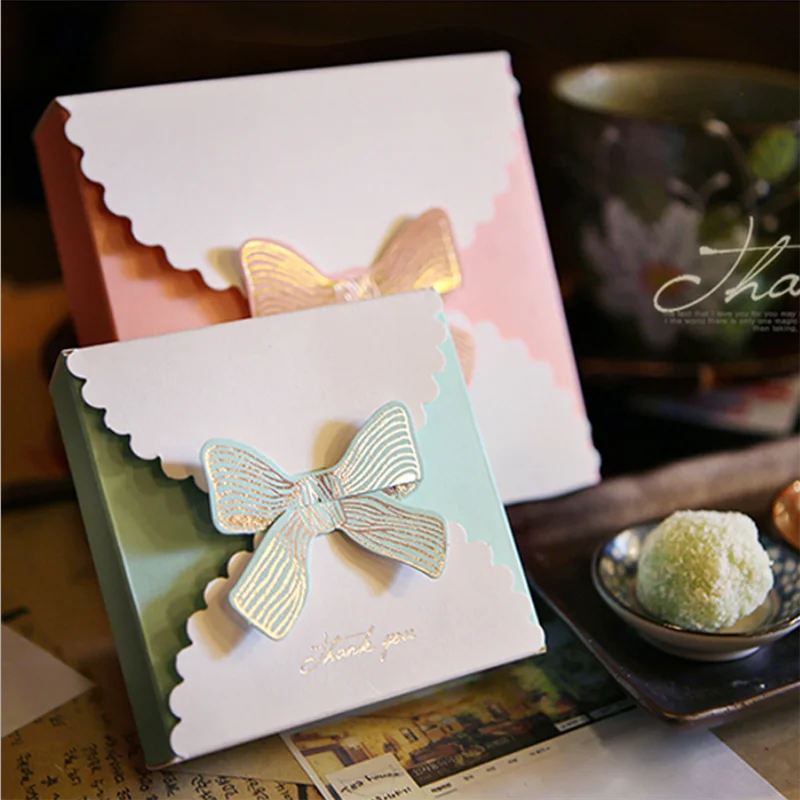 

10 Pcs Western-style Bow Decoration Gift Bronzing Color Box Cake Candy Cookies Biscuits Packaging Boxes Gift Folding Paper Boxes