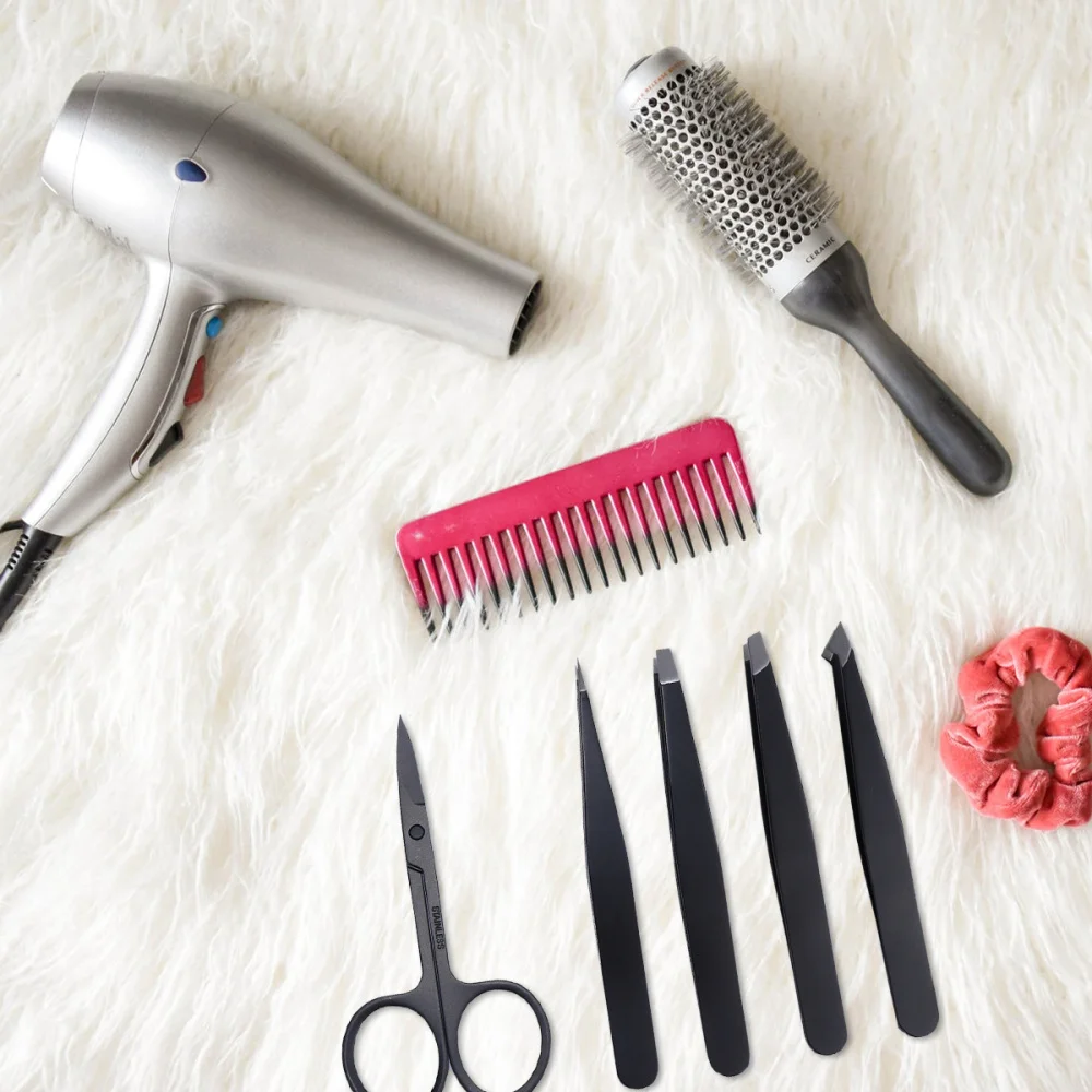 

5PCS Stainless Steel Beauty Tools Set Tweezers Scissors Set Trimming Kit (Black)