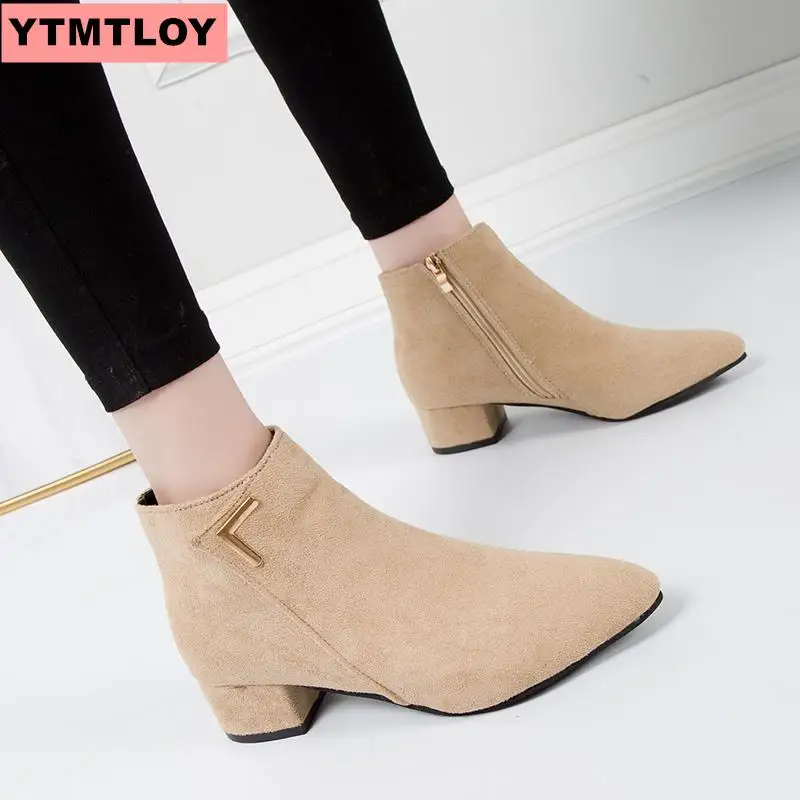 Женские ботинки на низком каблуке красные с острым носком осень и зиму матовые