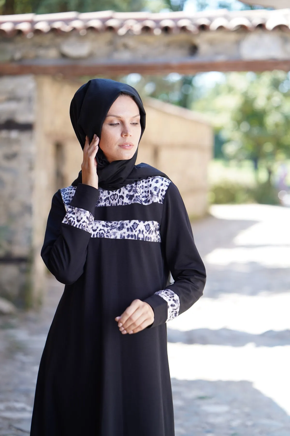 Женское платье свитшот Eofashion длинное слитное с леопардовым принтом элегантный