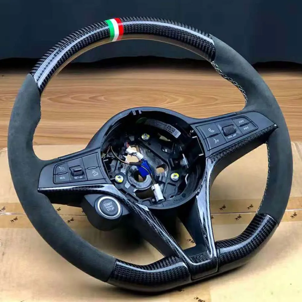 

Customized Carbon Fiber Leather Steering Wheel Trim with Buttons for Alfa Romeo Giulia&Stelvio 2017 Alcantara