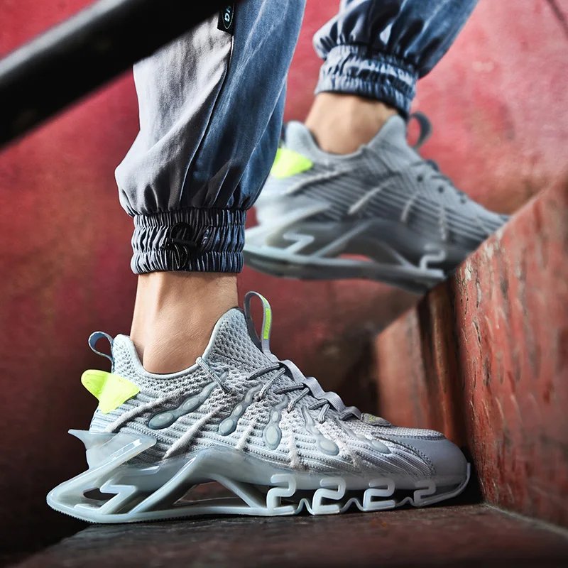

Fashion Socks Shoes Men Flying Woven Luminous Male Blade Shoes Outdoor Walking Sports Sneakers Casual Trainers Non-Slip Footwear