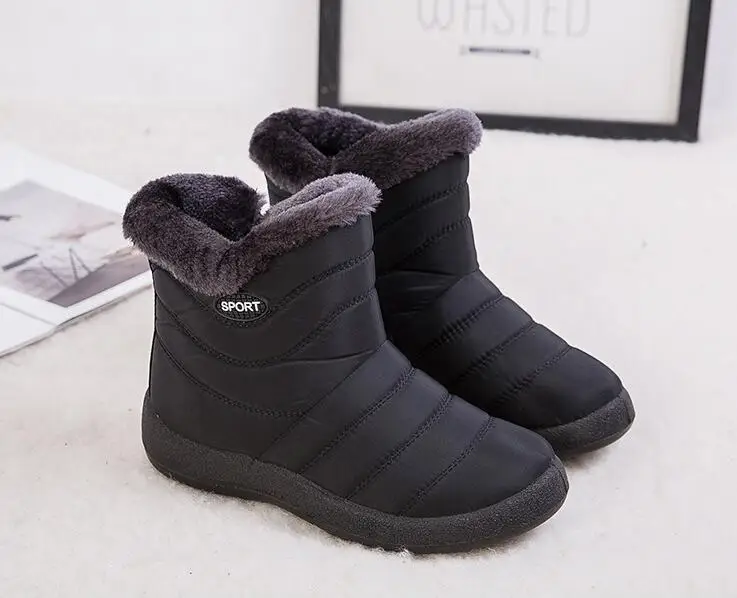 black sport Женские зимние ботинки; теплые короткие плюшевые зимние ботильоны на меху; женская обувь на молнии размера плюс; Женская Удобная обувь; Прямая поставка; C336 - Цвет: black sport