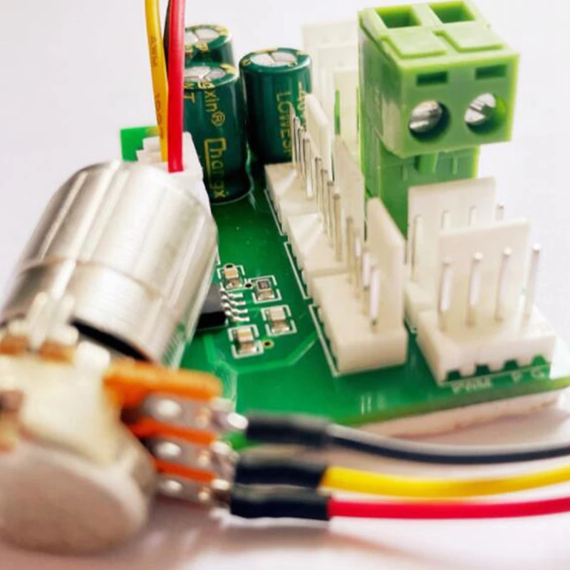 Чехол для компьютера контроллер скорости вентилятора 8-канальный концентратор