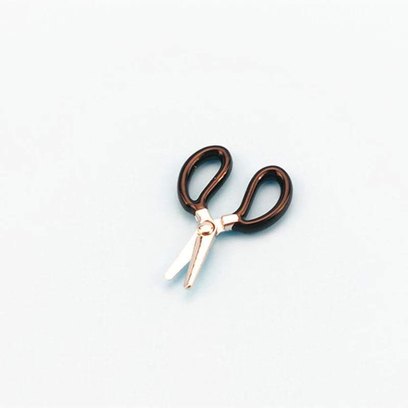 

Cute Mini Furniture Ornaments Phonograph Scissors Calculator Simulation Toy Doll House Ornament DIY Crafts Figurines Decoration