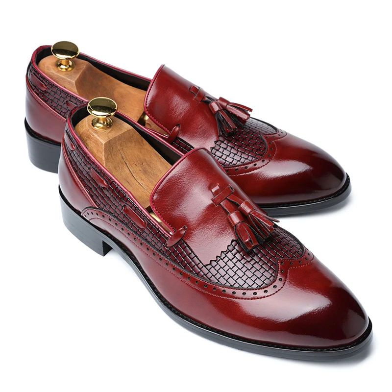

2021 Newest Men Tassel Loafers Italian Dress Shoes Casual Loafer for Men Slip-on Wedding Party Shoes Male Designer Leather Shoes