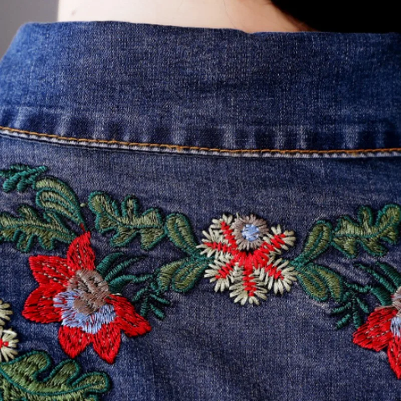 Женские офисные джинсы весна 2020 с цветочной вышивкой разрезом а-силуэта Vestidos