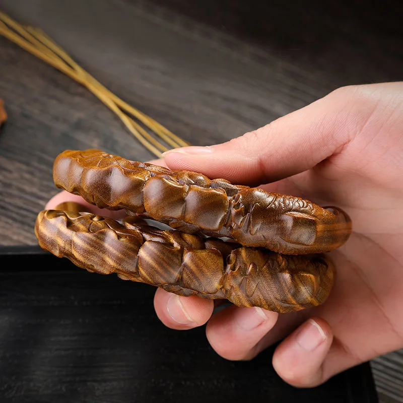 Деревянный массажер расческа из сандалового дерева и лотоса для массажа