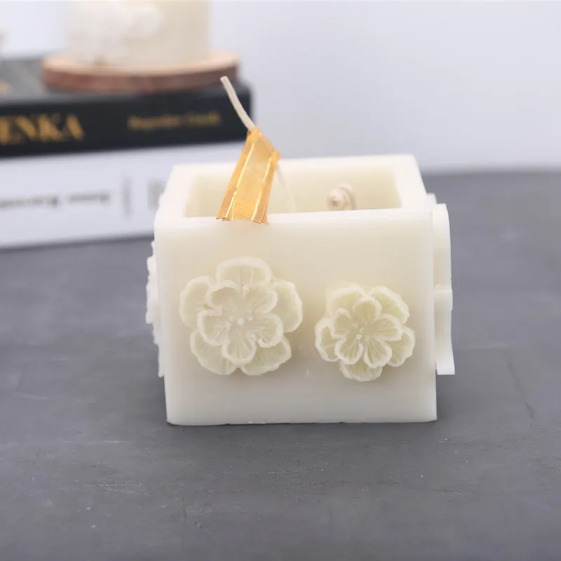 Рельефные сочетание цветов и листьев Ароматизированная свеча силиконовая смола