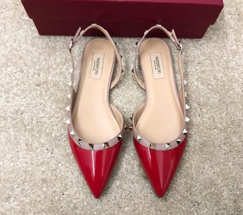 Классические Брендовые женские туфли на плоской подошве черные открытые