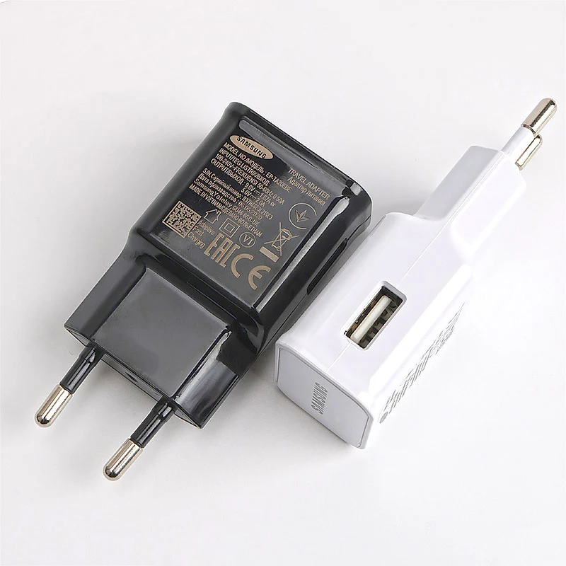 Адаптер питания Samsung с поддержкой быстрой зарядки 15 Вт |