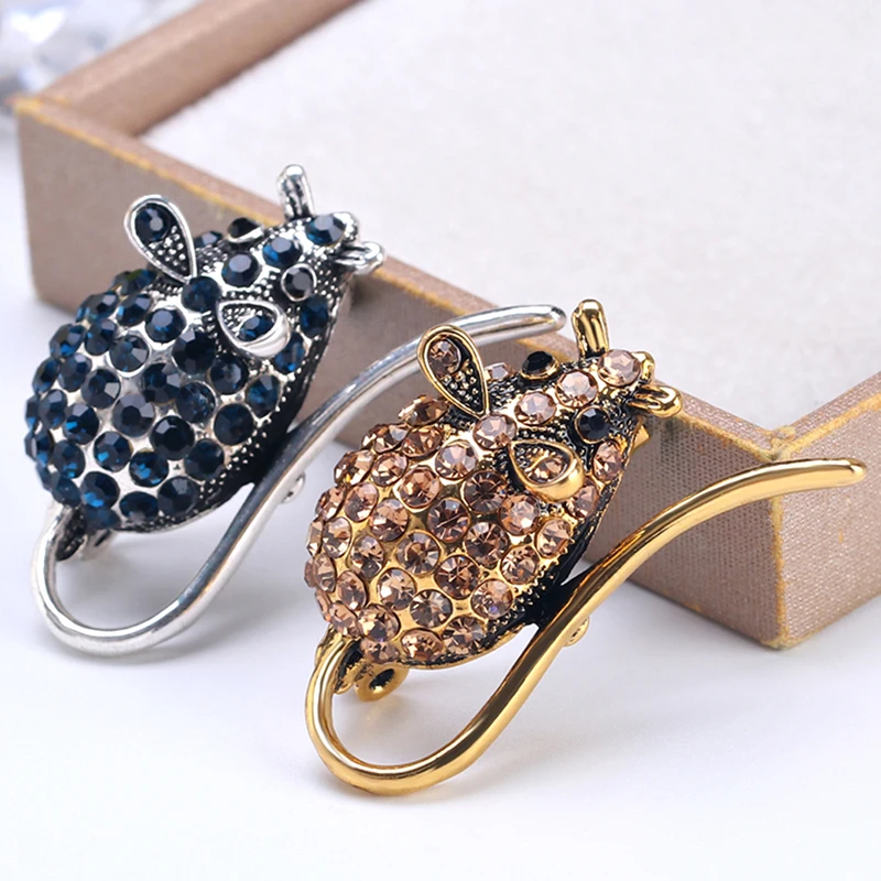

Hot Rhinestone Mouse Enamel Cartoon Cat Mouse Brooch Retro Badge Backpack Jacket Decor Ornaments Gift Brooch Pins Fashion Gifts