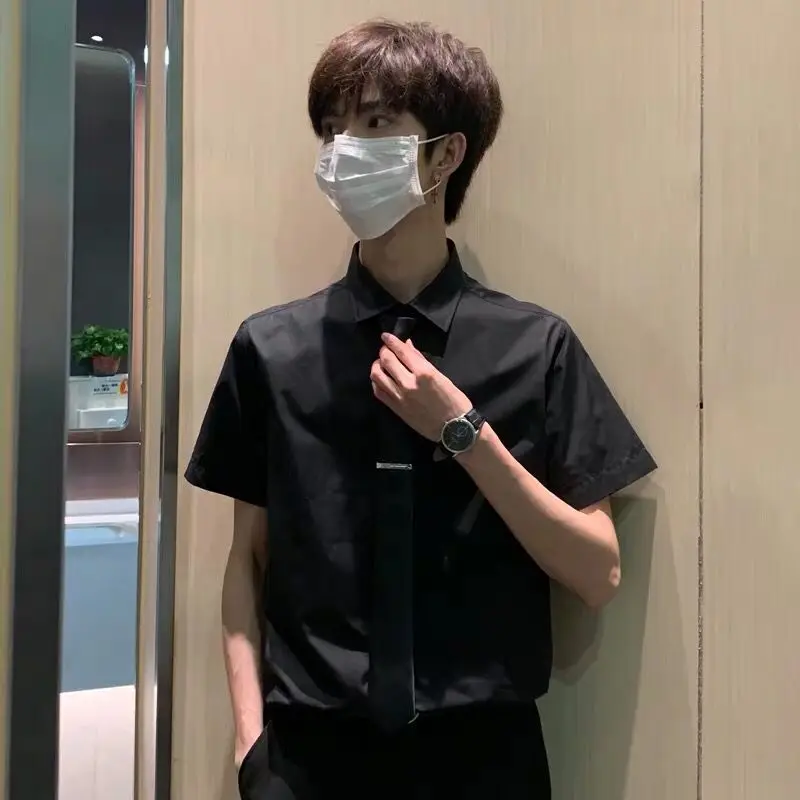 Рубашка с коротким рукавом и галстуком мужская летняя Корейская трендовая