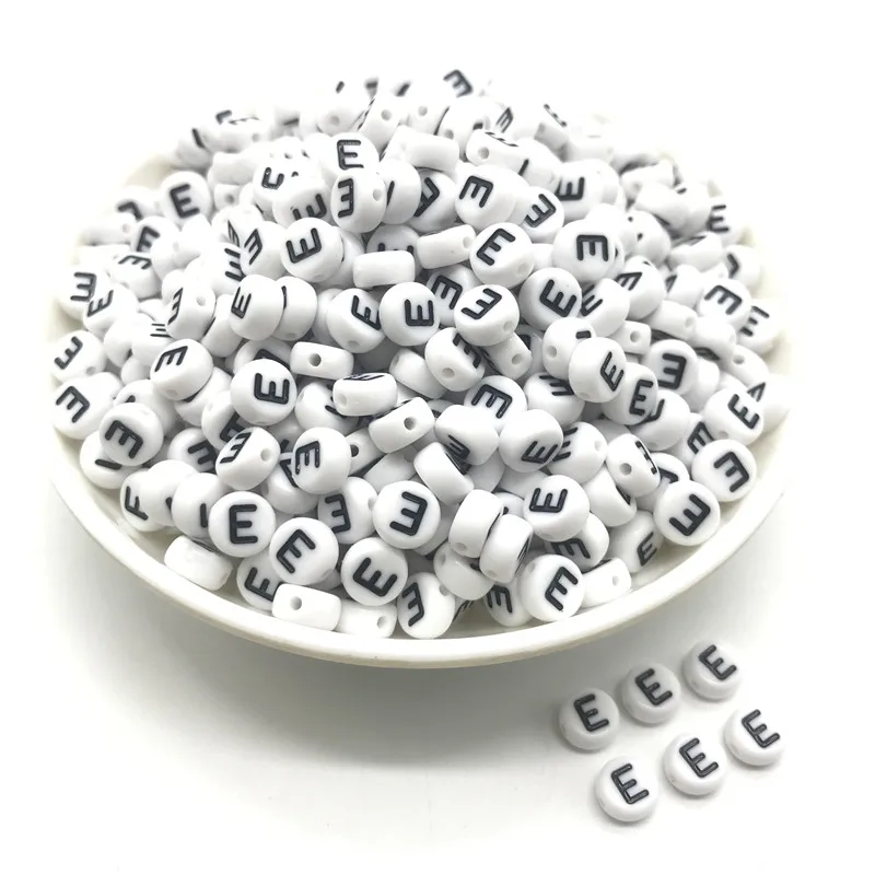 100pcs 4x7mm round letters 26 letters beads multi-color peach heart-shaped spacer beads For bracelet necklace jewelry making - Color: E