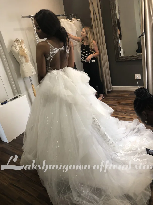 Кружевные свадебные платья цвета шампанского с цветочным рисунком