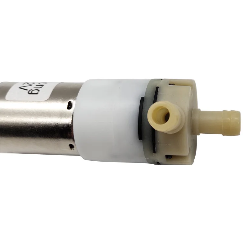 12В небольшой водяной насос с двигателем постоянного тока низкий уровень шума