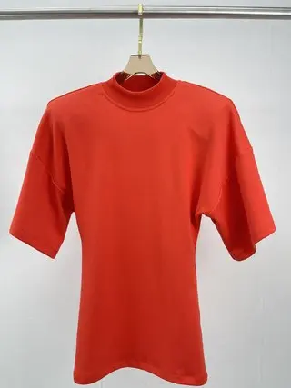 Топ с коротким рукавом и наплечниками Осень-зима | Женская одежда