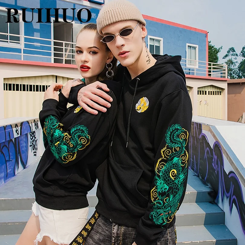 

RUIHUO Embroidered Black Hoodie Men Clothing Harajuku Sweatshirts Pullover Korean Fashion Streetwear Size 4XL 2022 New Arrivals