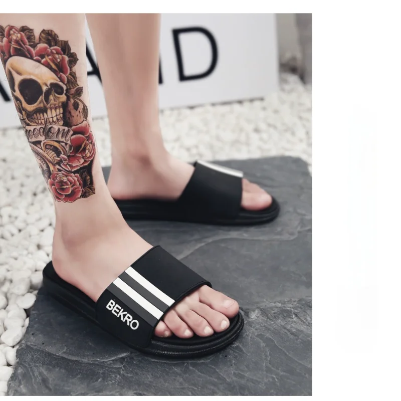 

2021 Summer New All-match Simplicity Non-slip Men's Slippers Sandy Beach Chic Slippers Male Thick Bottom Fashion Flip Flops Men