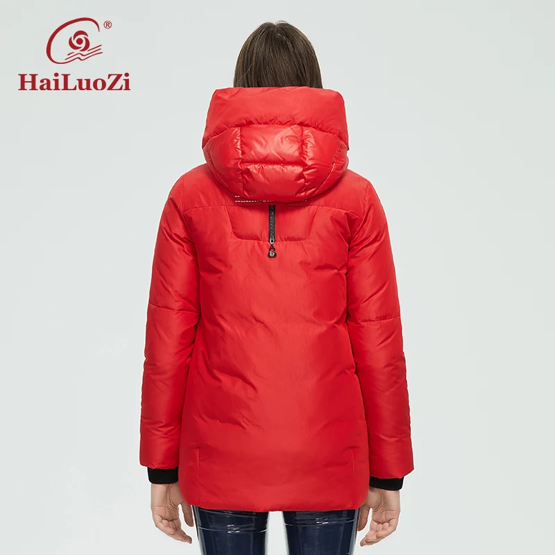 Куртка женская зимняя с капюшоном 2021 886 | Женская одежда