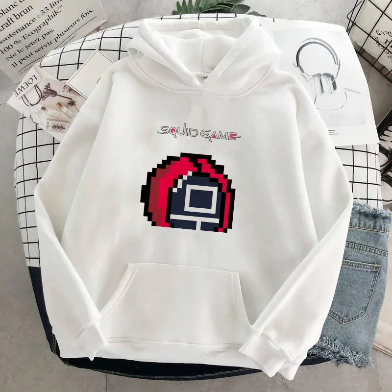 

Anime Hoodie Women Streetwear Squid game Print Hoodies Red man Pullover Korean Harajuku Long sleeve Sweatshirt Horror Doll Coat