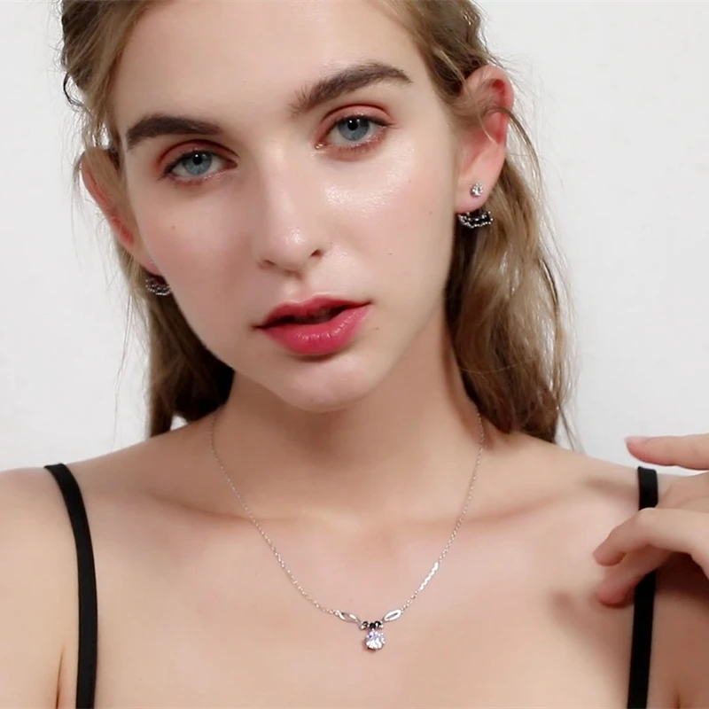 Женские серьги гвоздики из серебра 2020 пробы с черной шпинелью|Серьги-гвоздики| |