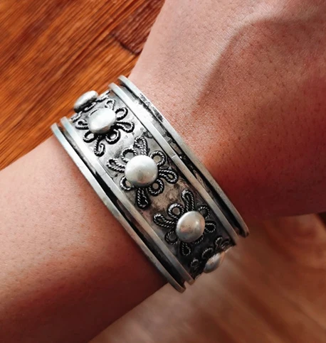 Очаровательный широкий серебряный браслет Miao ручной работы в национальном стиле ретро индивидуальный браслет модный мужской и женский стиль